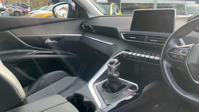 Peugeot 3008 1.2 PureTech Allure 5dr Petrol Estate